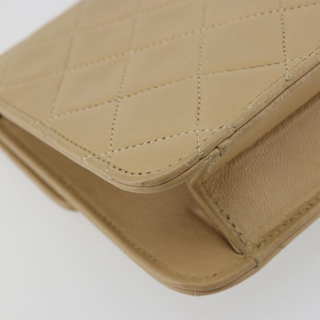 Chanel Vintage Clutch With Chain Quilted Leather Beige Leather Shoulder Bag Bag