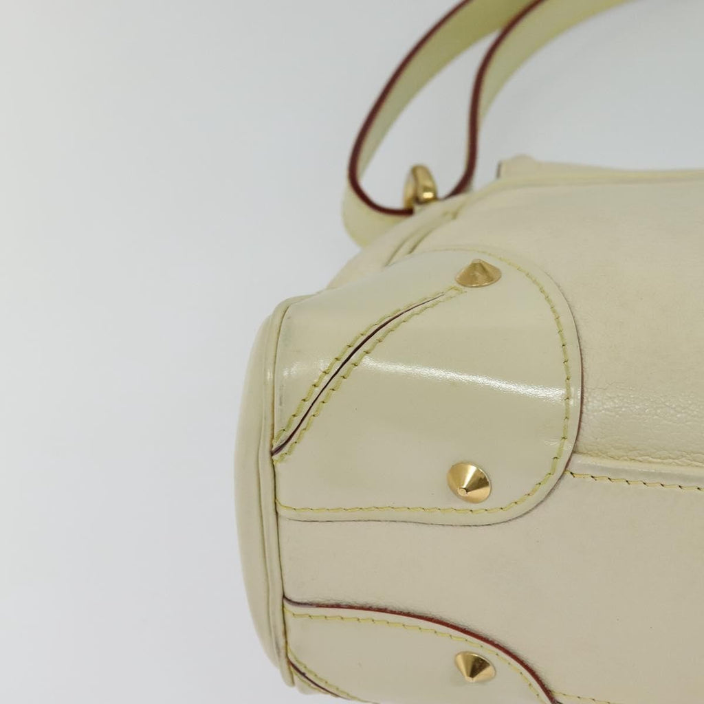 Louis Vuitton Suhali L'essentiel Handbag Leather White Leather Shoulder Bag