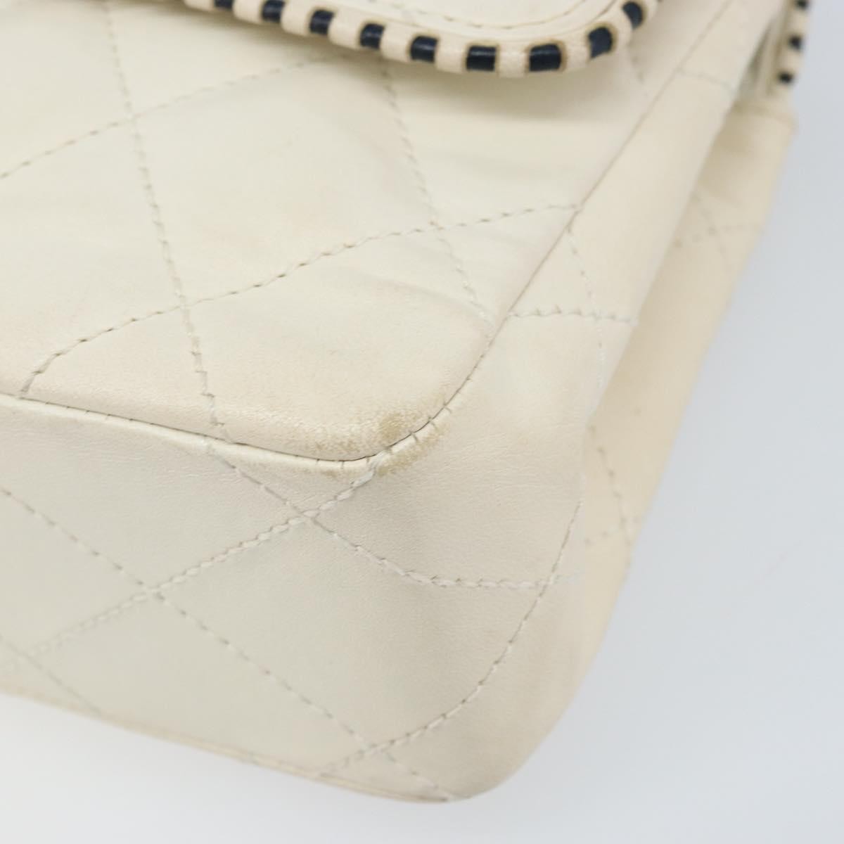 Chanel Vintage Punched Edge Classic Single Flap Bag Quilted Lambskin White Leather Shoulder Bag Bag