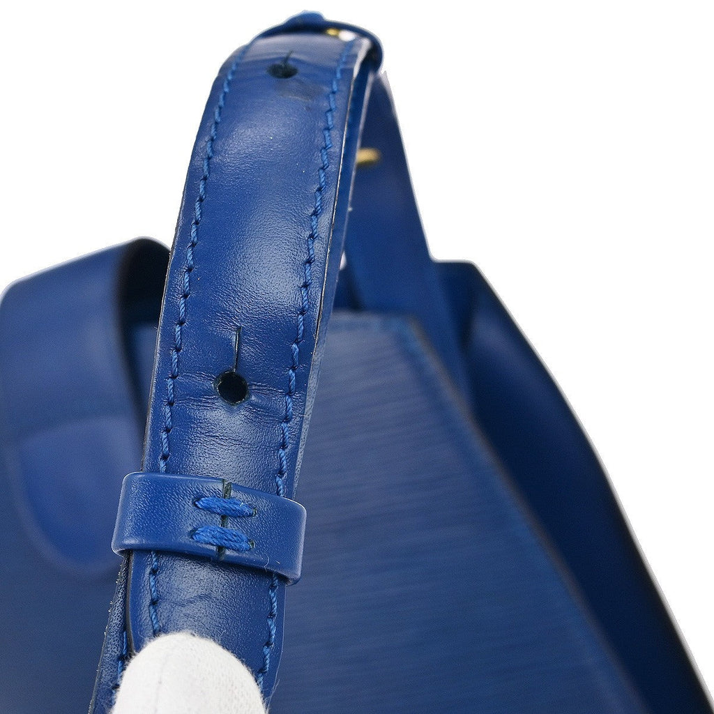 Louis Vuitton Cluny Shoulder Bag Epi Leather Blue Leather Shoulder Bag