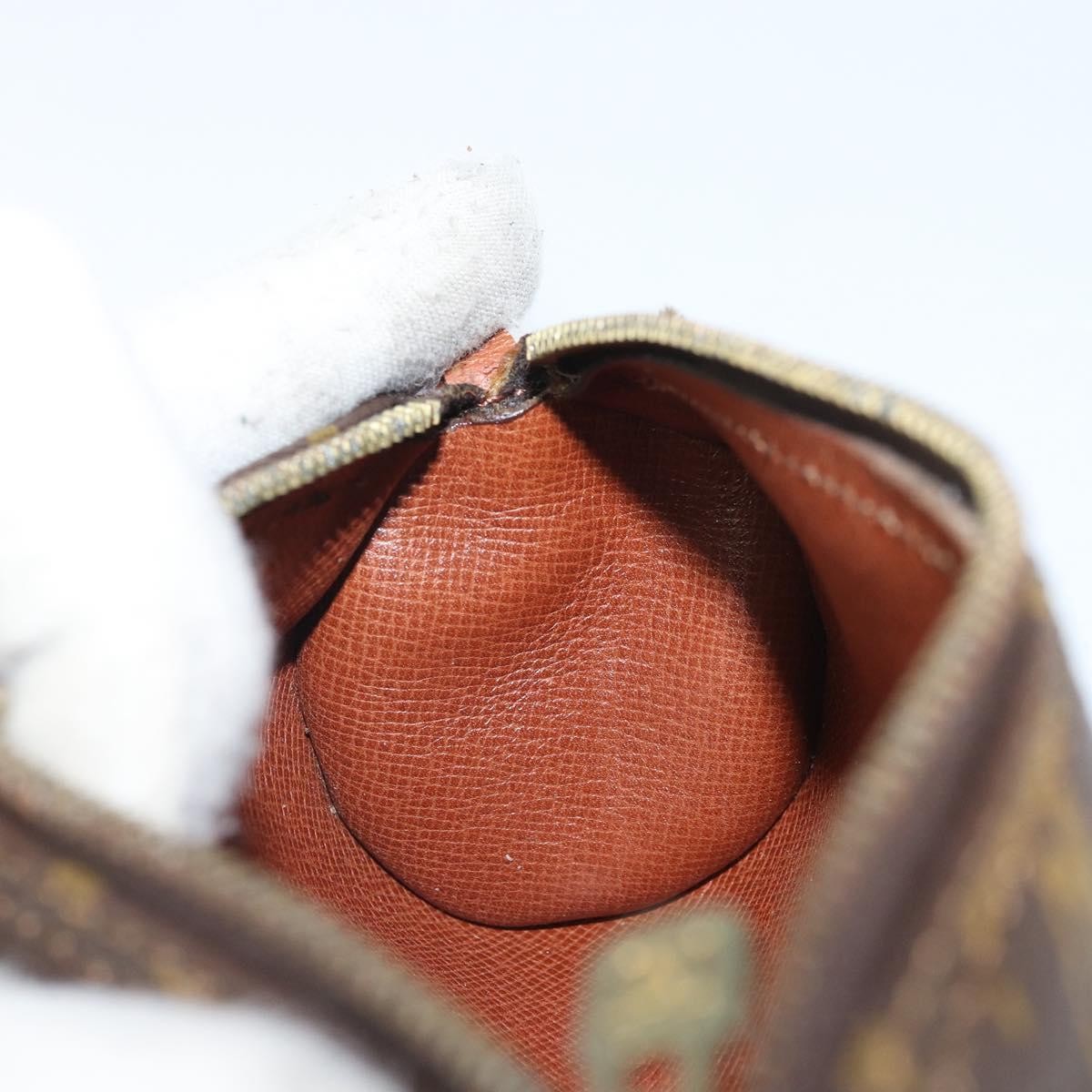 Louis Vuitton Papillon Pochette Monogram Canvas Brown Canvas Clutche & Pouche Bag