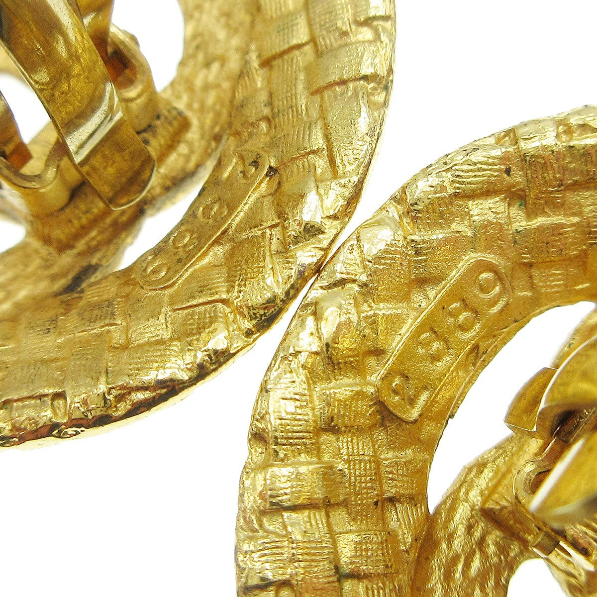 Chanel Cc Button Clip-On Earrings Metal Gold Gold_Plated Earrings Jewelry
