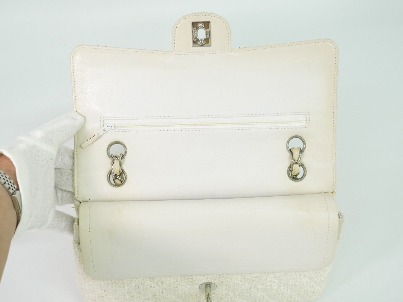 Chanel Timeless - Classic Double Flap Bag Quilted Tweed White Tweed Handbag