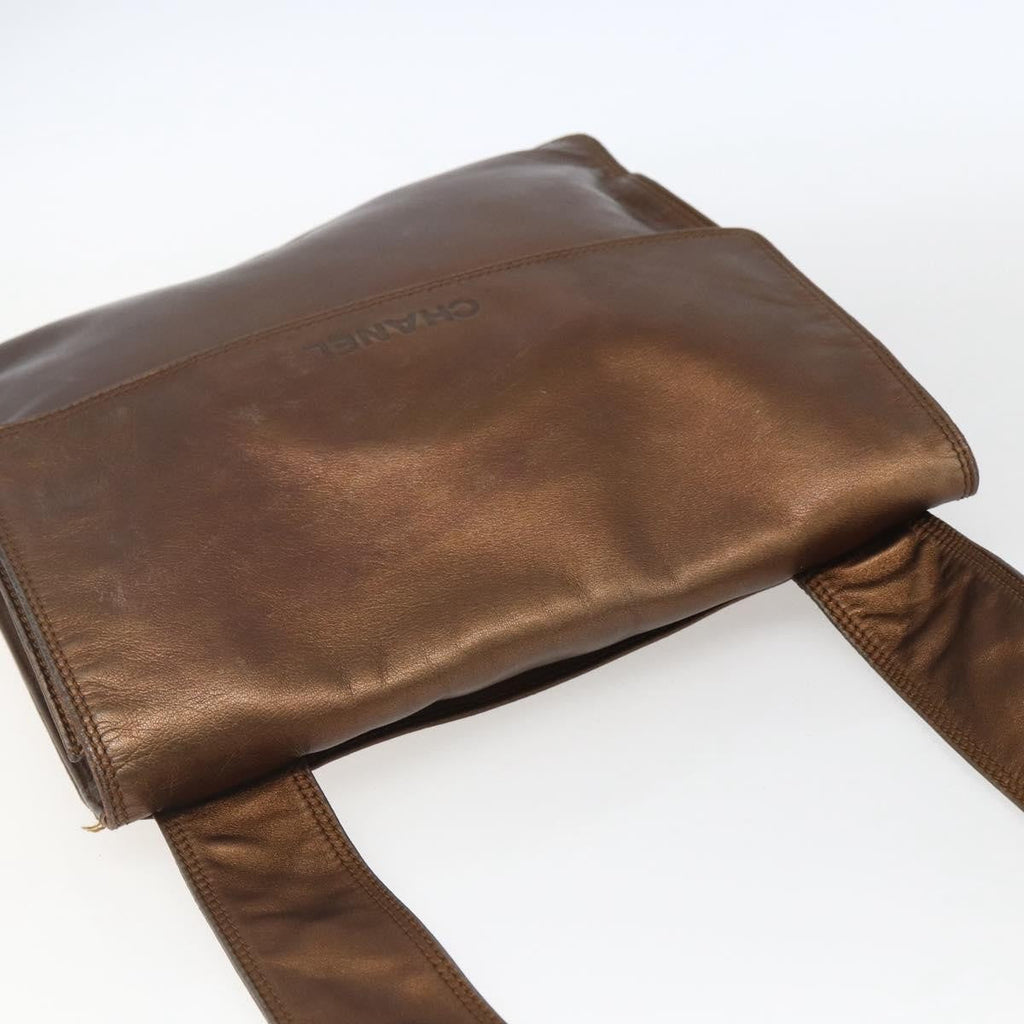 Chanel Vintage Logo Flap Messenger Bag Leather Brown Leather Shoulder Bag Bag