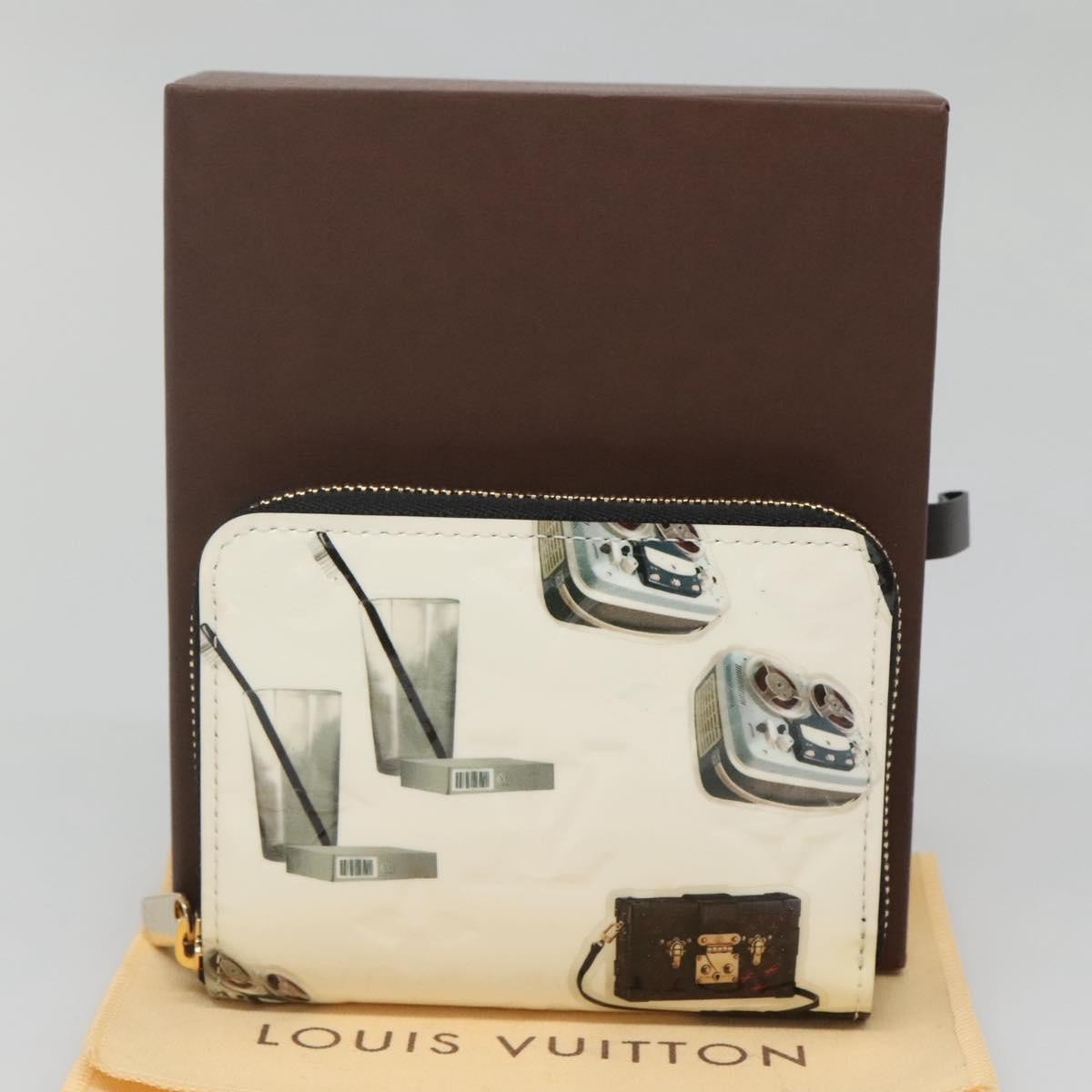 Louis Vuitton Nicolas Ghesquière Zippy Wallet Patent Monogram White Patent_Leather Wallets Accessory