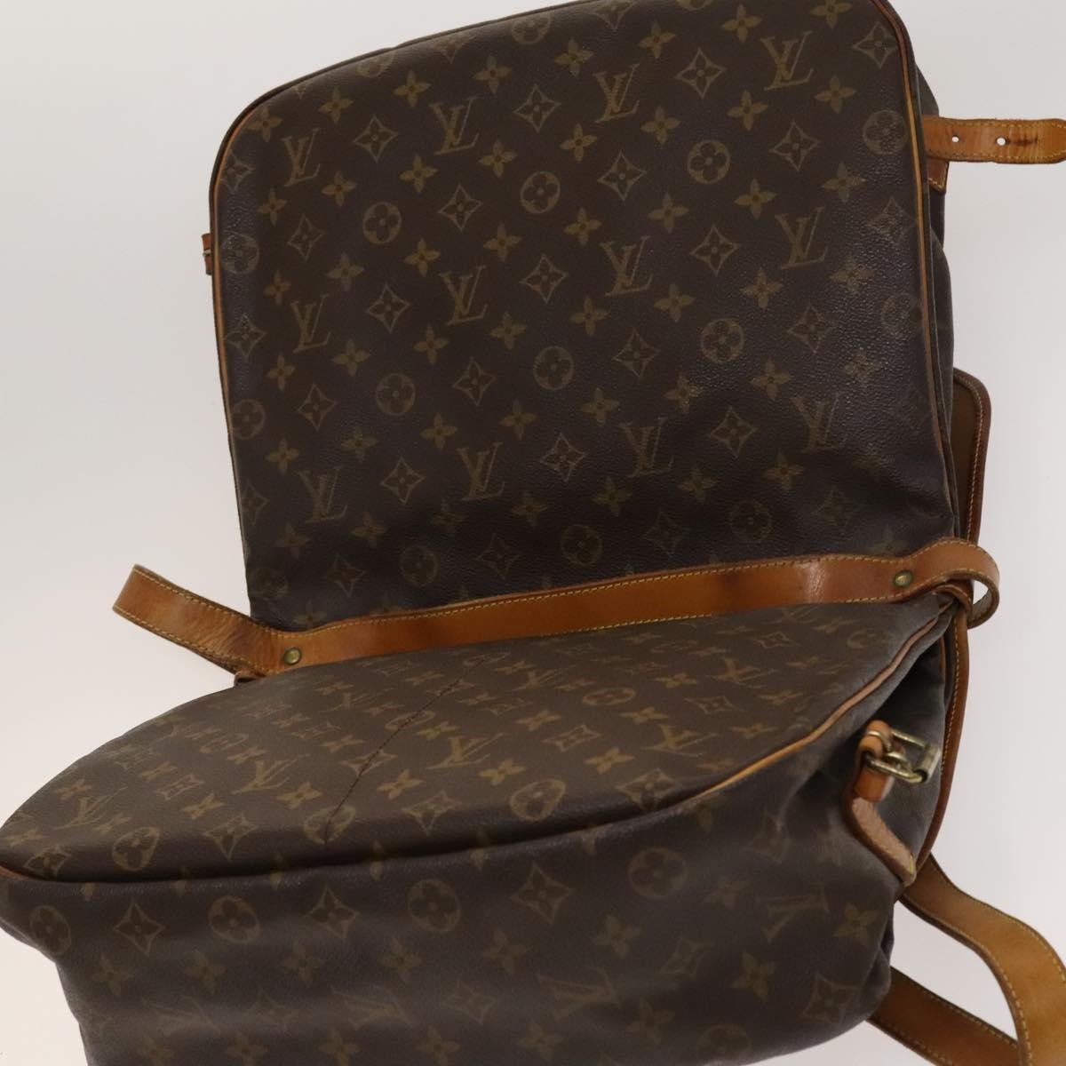 Louis Vuitton Saumur Handbag Monogram Canvas Brown Canvas Shoulder Bag