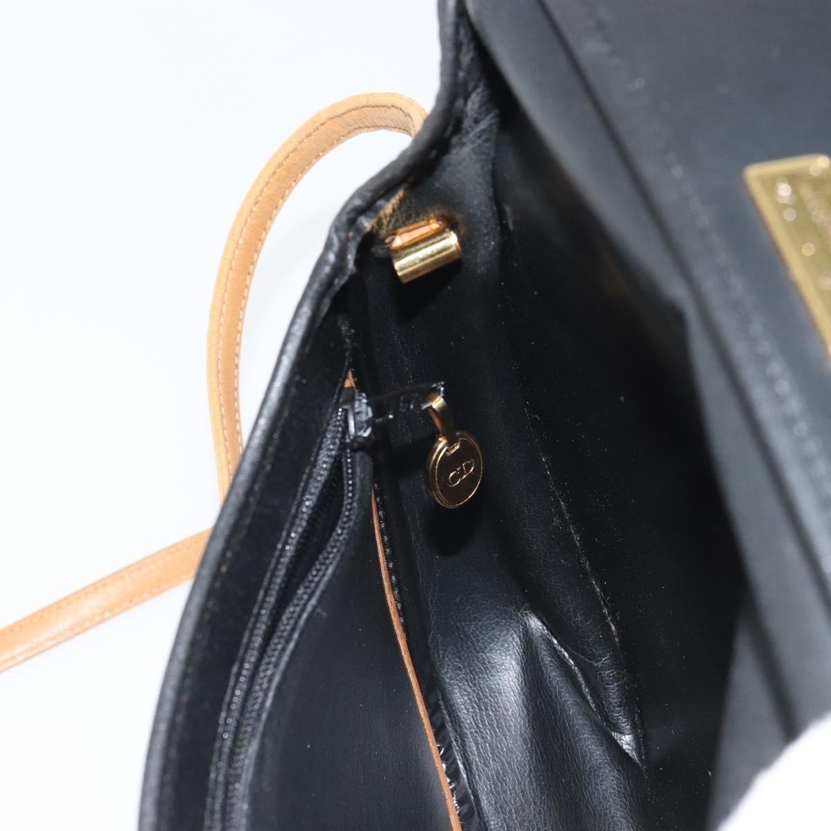 Christian Dior Vintage Cd Flap Shoulder Bag Leather Black Leather Shoulder Bag Bag (Pre-Owned)