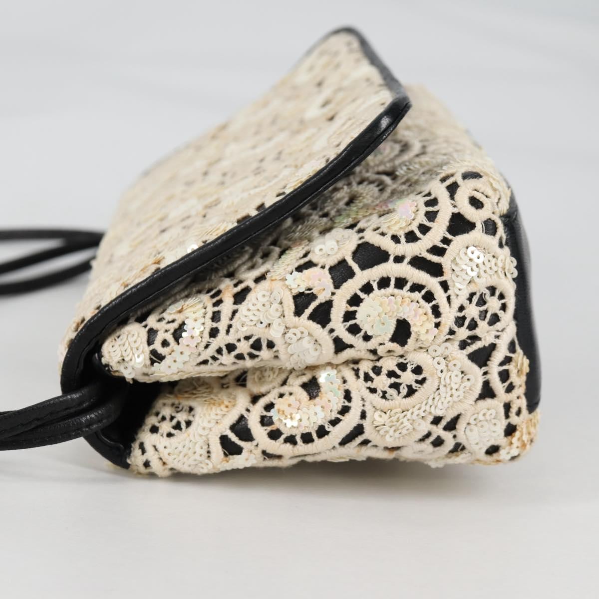 Chanel Floral Cc Flap Bag Leather White Leather Shoulder Bag Bag