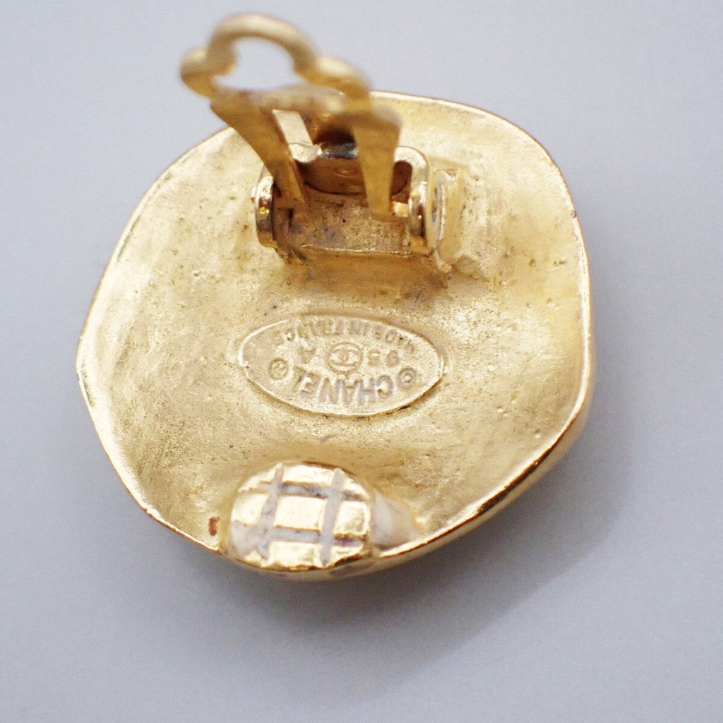 Chanel Vintage Cc Round Clip-On Earrings Metal Gold Gold_Plated Earrings Jewelry