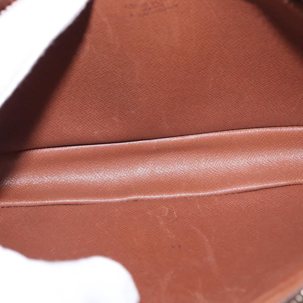 Louis Vuitton Marly Dragonne Clutch Monogram Canvas Brown Canvas Clutche & Pouche Bag