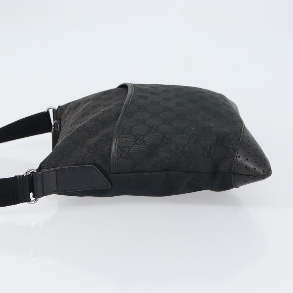Gucci Zip Messenger Bag Gg Canvas With Perforated Leather Black Canvas Shoulder Bag Bag (Pre-Owned)