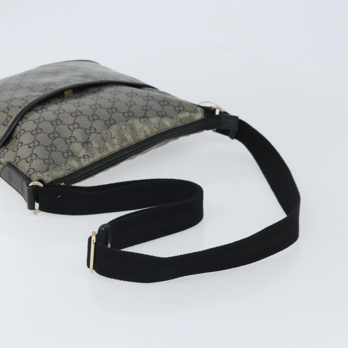 Gucci Zip Messenger Bag Gg Canvas With Perforated Leather Navy Canvas Shoulder Bag Bag (Pre-Owned)