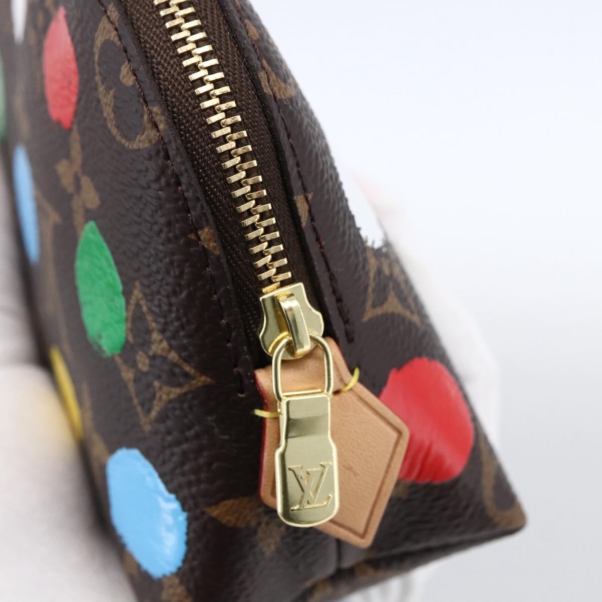 Louis Vuitton Cosmetic Pouch Yayoi Kusama Painted Dots Monogram Canvas Multicolour Canvas Clutche & Pouche Bag