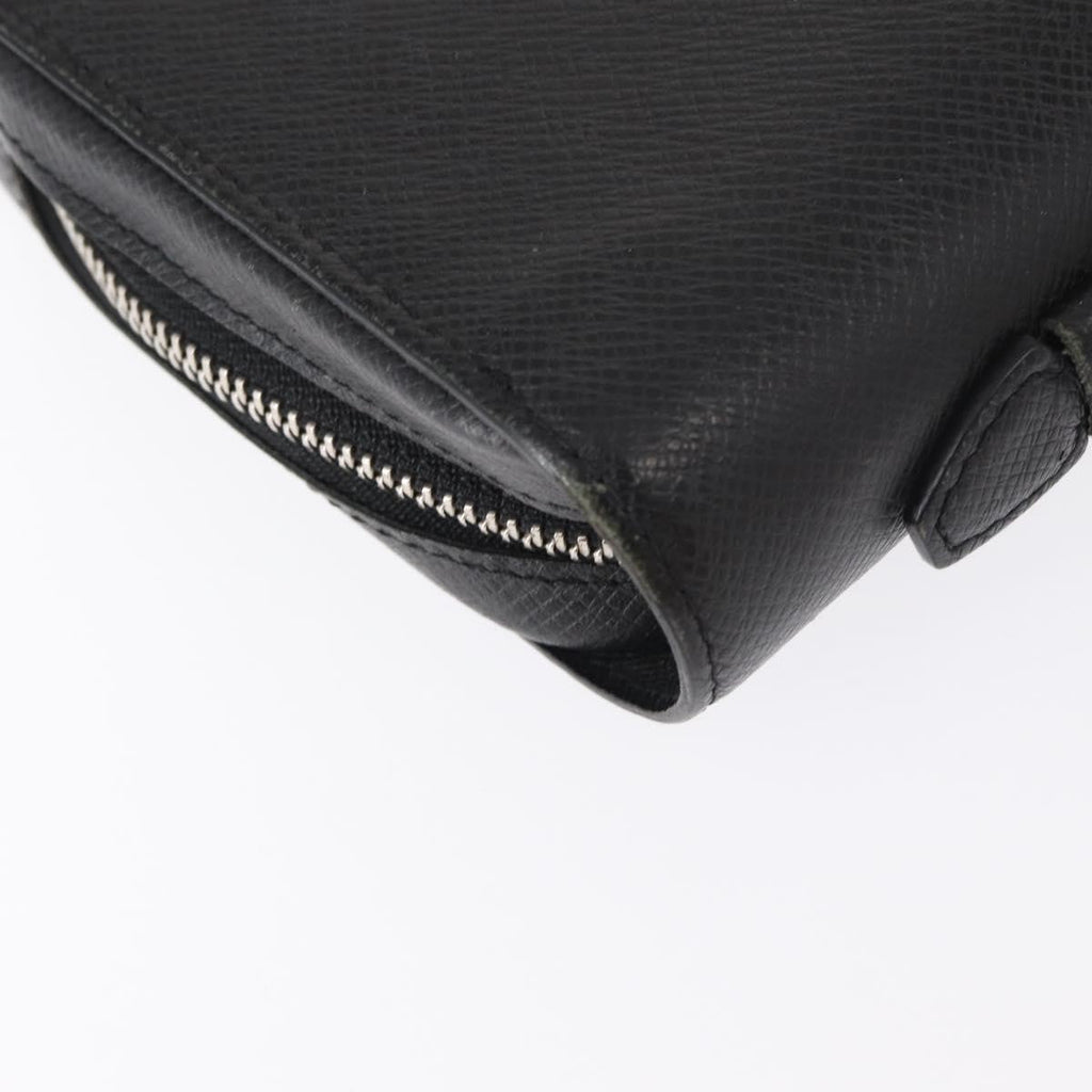 Louis Vuitton Zippy Xl Taiga Leather Black Leather Wallets Accessory