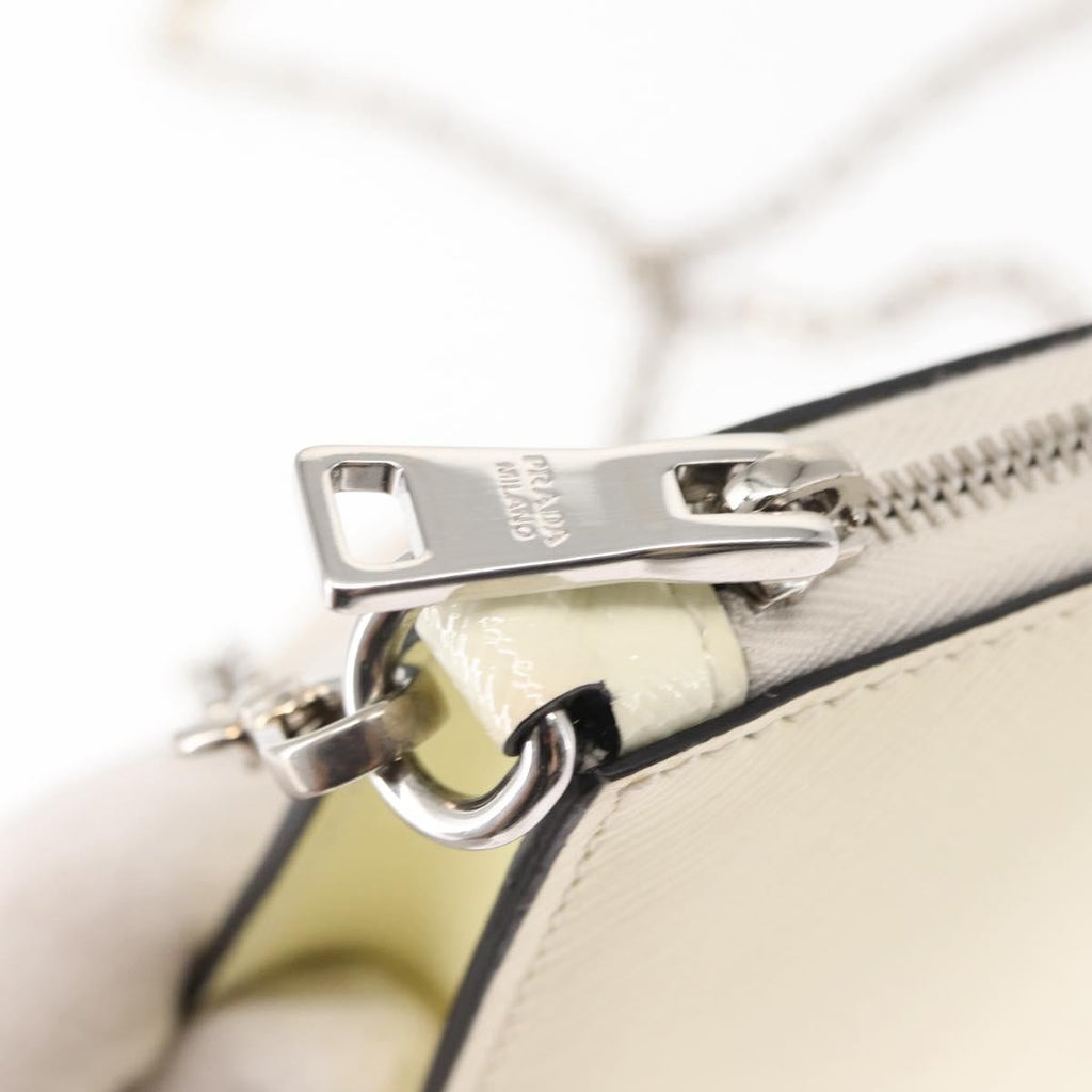 Prada Chain Crossbody Bag Vernice Saffiano Leather White Leather Shoulder Bag Bag