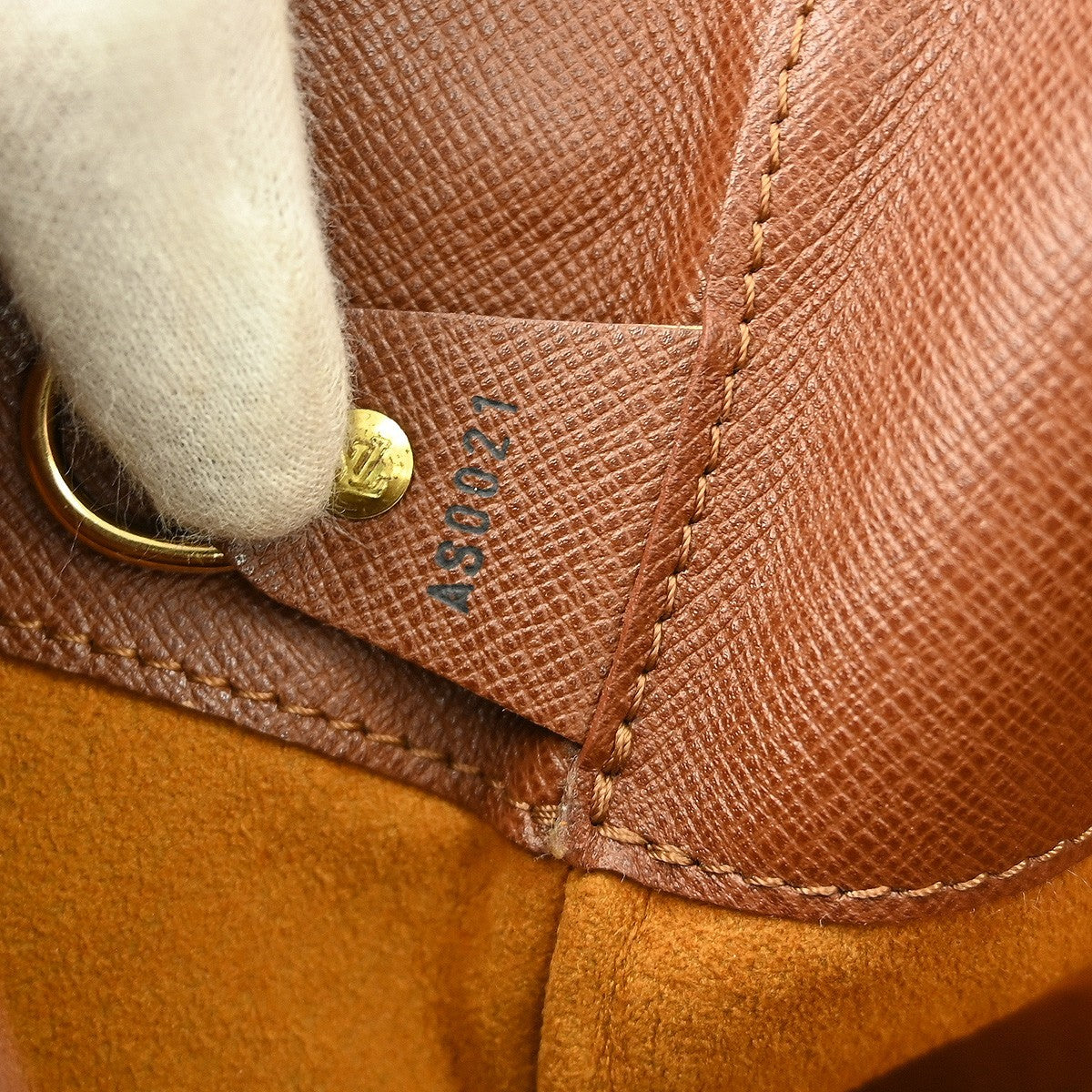 Louis Vuitton Musette Handbag Monogram Canvas Brown Canvas Shoulder Bag