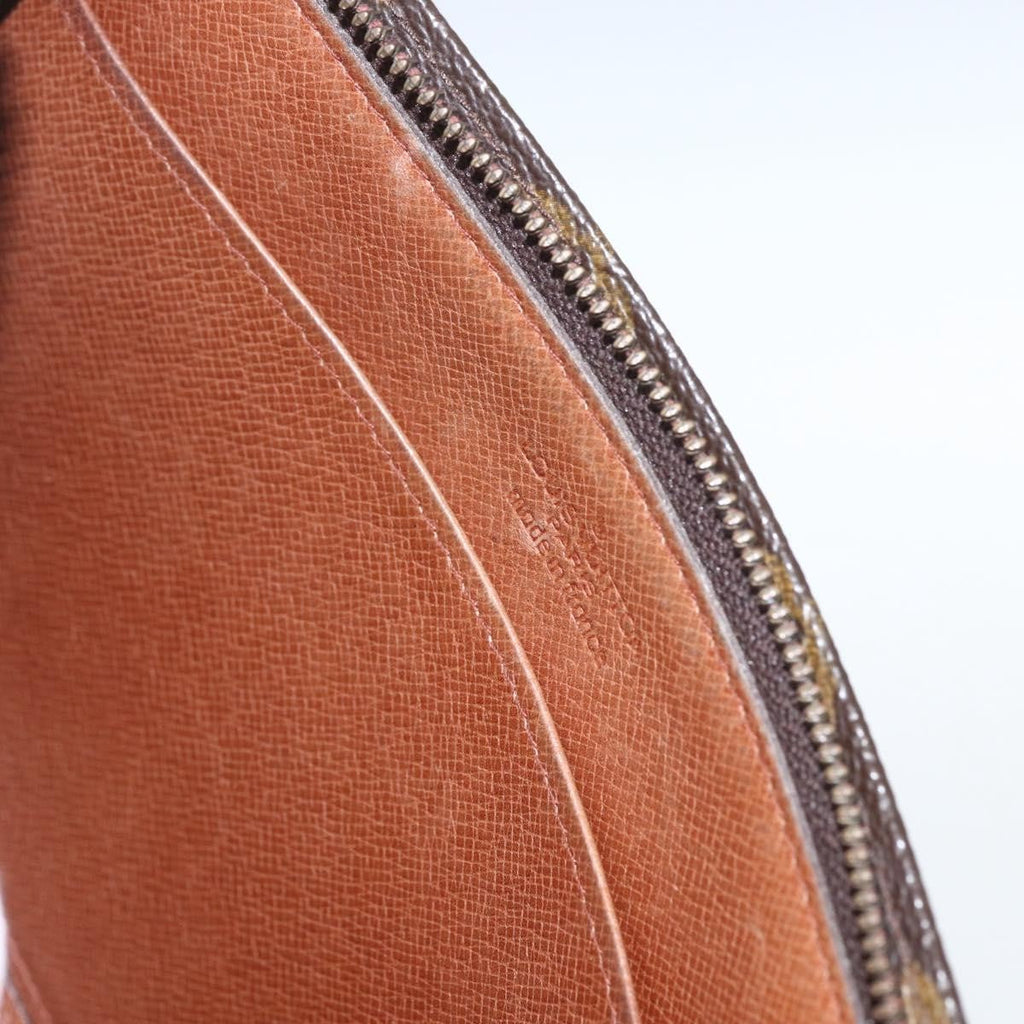 Louis Vuitton Toiletry Pouch Monogram Canvas Brown Canvas Clutche & Pouche Bag