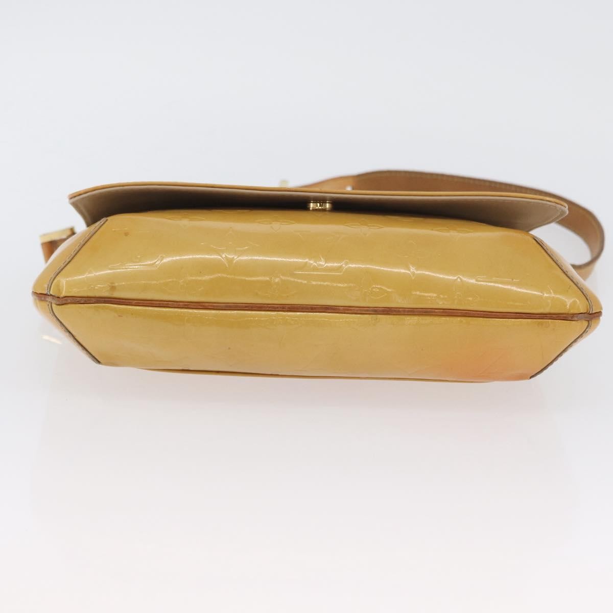 Louis Vuitton Thompson Street Handbag Monogram Vernis Beige Patent_Leather Shoulder Bag