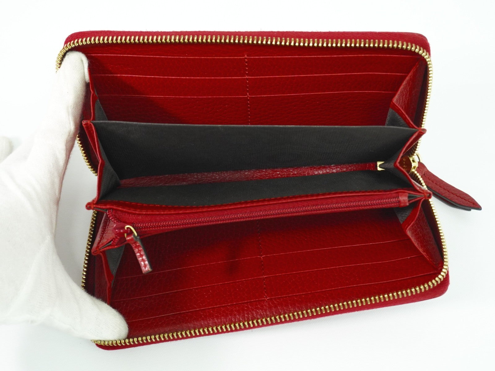 Gucci Gg Marmont Zip Around Wallet Leather Red Leather Wallets Accessory (Pre-Owned)