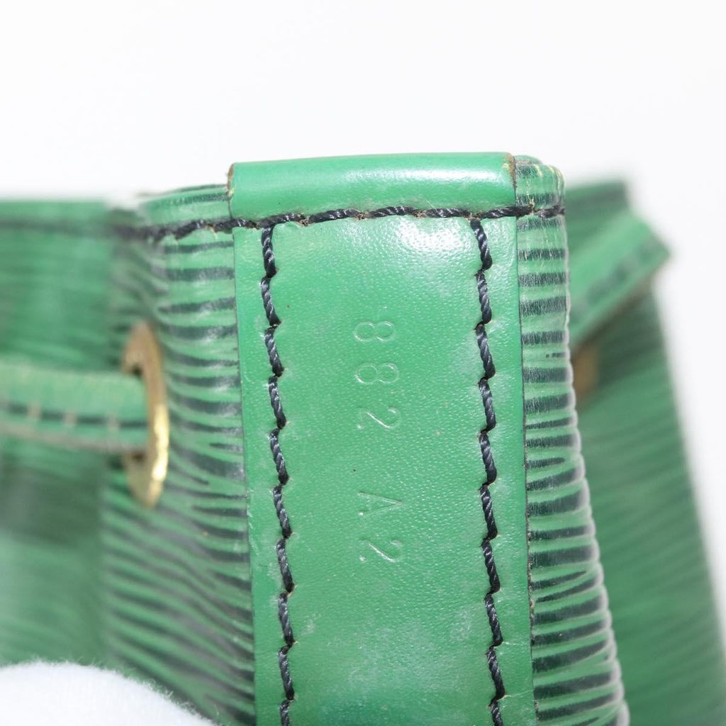 Louis Vuitton Noe Handbag Epi Leather Green Leather Shoulder Bag