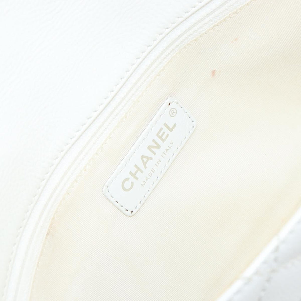 Chanel Vintage Timeless Cc Adjustable Shoulder Bag Quilted Calfskin White Leather Shoulder Bag Bag