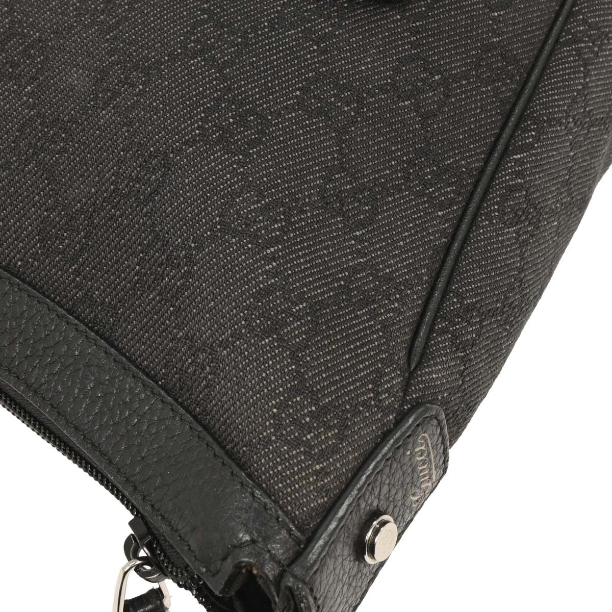 Gucci Abbey Pocket Hobo Gg Canvas Gray Canvas Handbag (Pre-Owned)