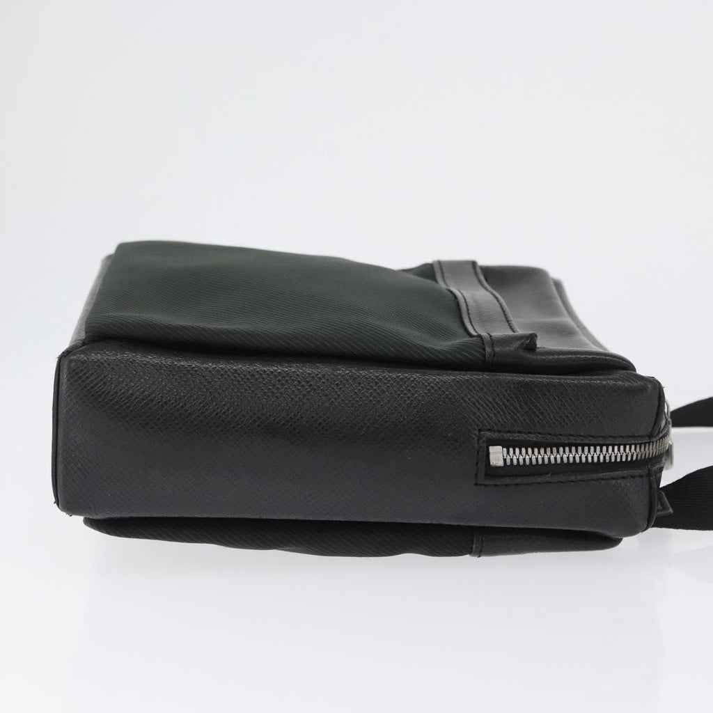 Louis Vuitton Sayan Messenger Bag Taiga Leather And Canvas Black Leather Shoulder Bag