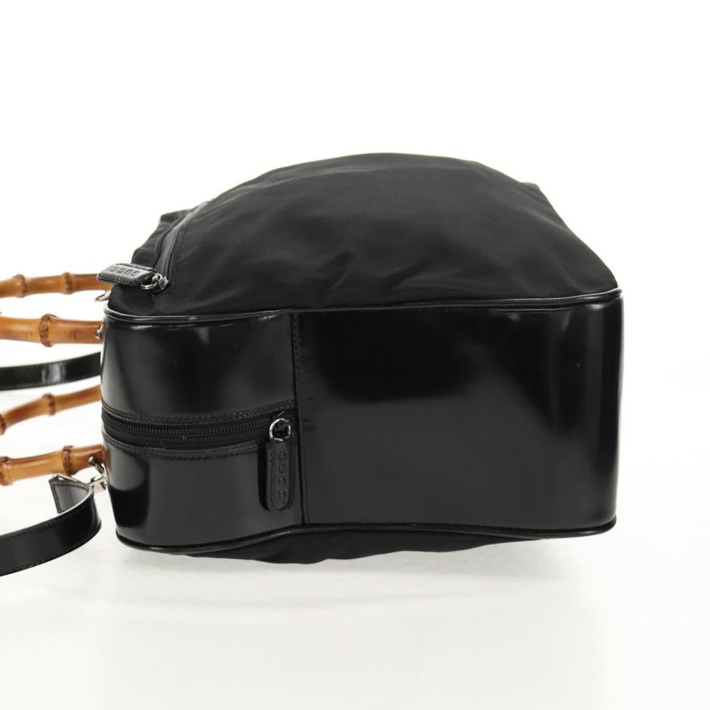 Gucci Vintage Bamboo Handle Bag Nylon Black Nylon Handbag (Pre-Owned)