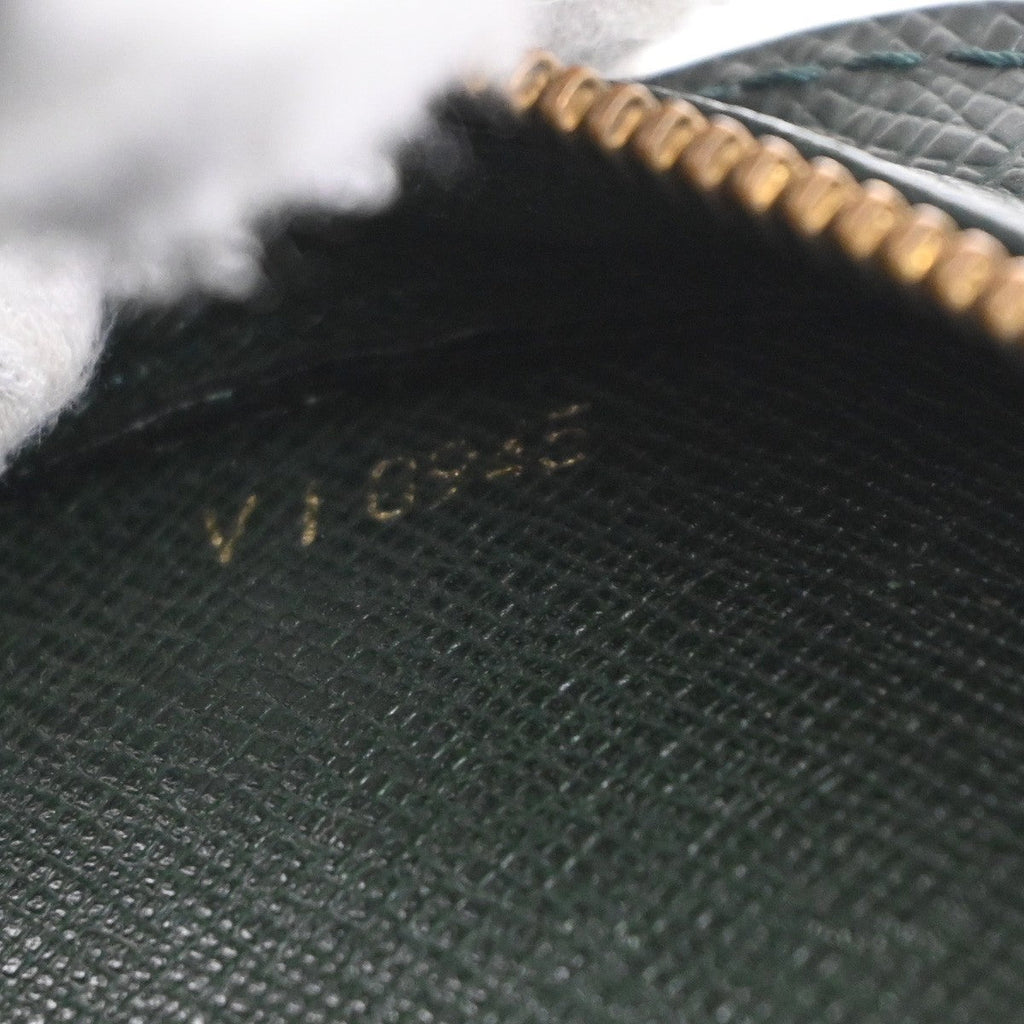 Louis Vuitton Pochette Baikal Clutch Taiga Leather Green Leather Clutche & Pouche Bag