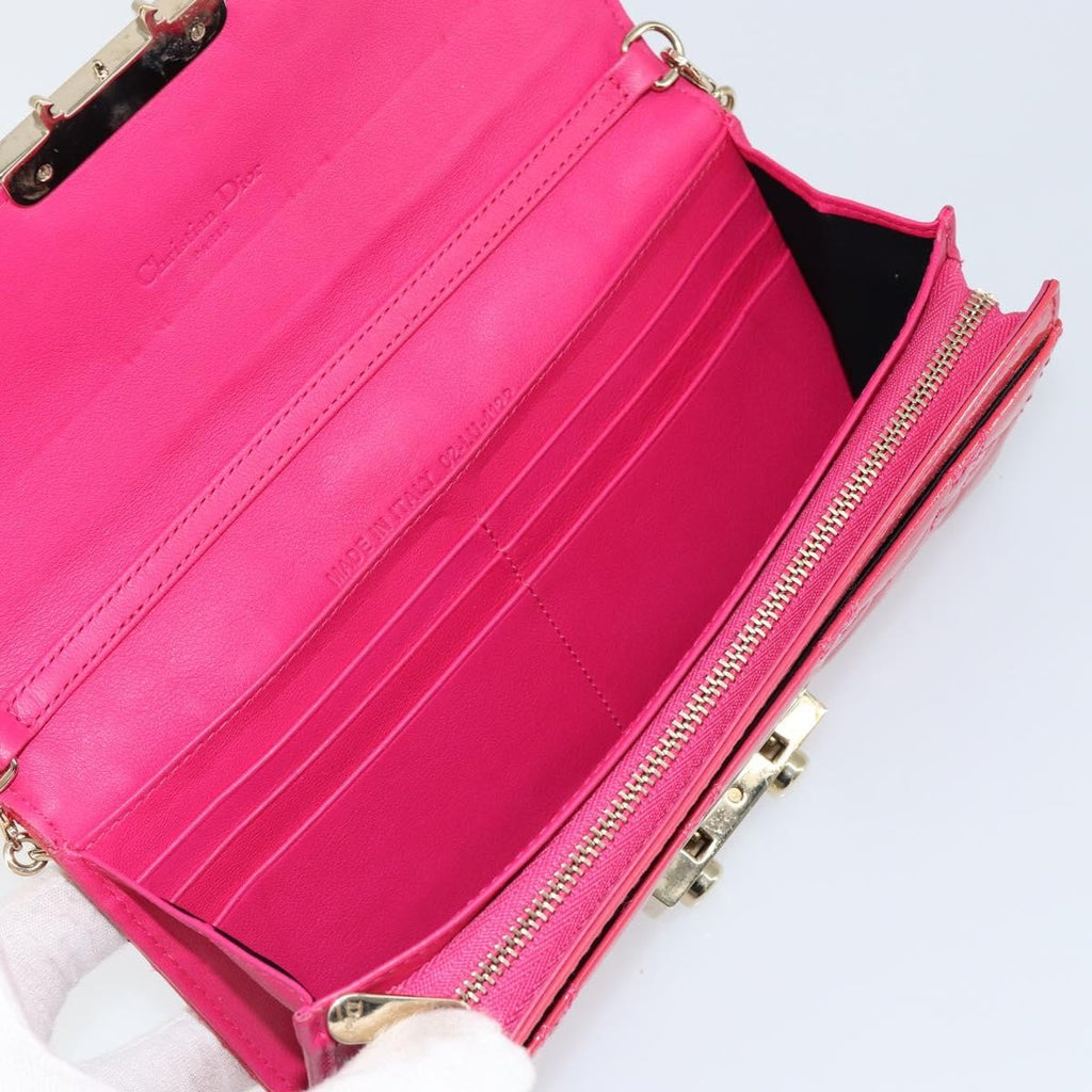 Christian Dior New Lock Pouch Cannage Quilt Patent Pink Patent_Leather Clutche & Pouche Bag (Pre-Owned)