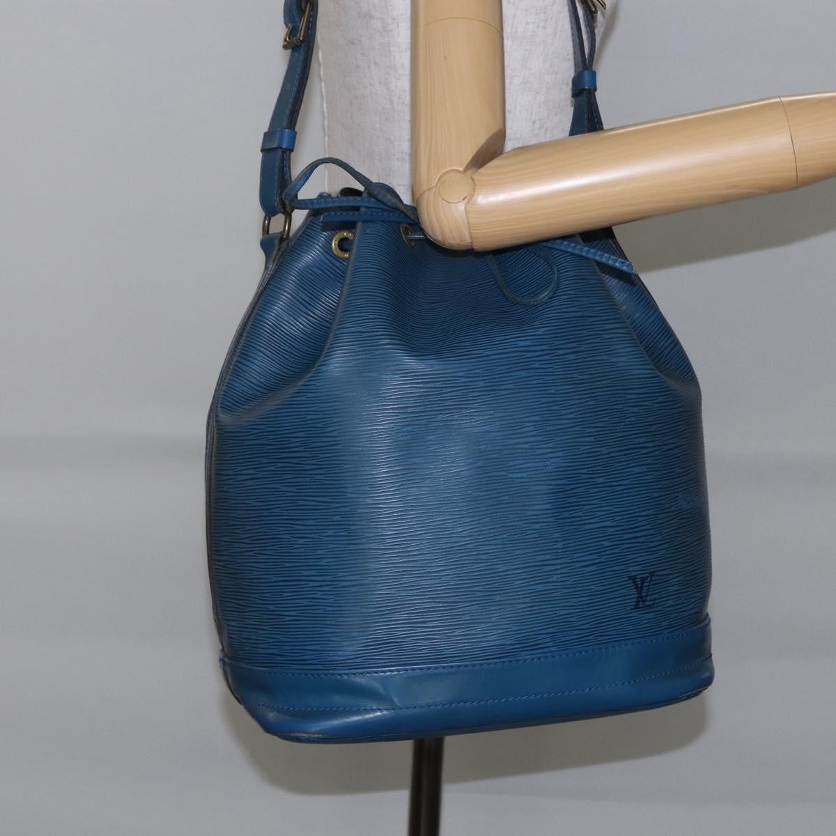 Louis Vuitton Noe Handbag Epi Leather Blue Leather Shoulder Bag