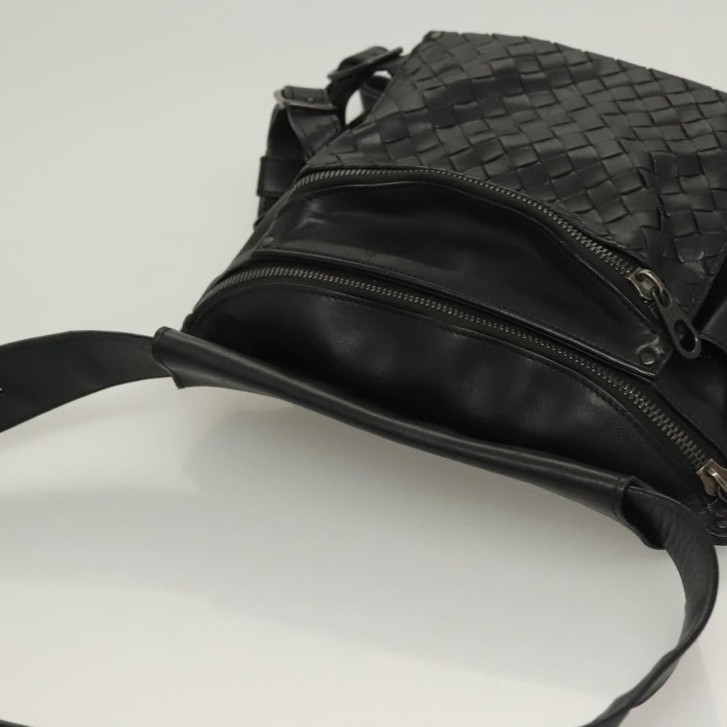Bottega Veneta Utility Waist Bag Leather With Intrecciato Black Leather Bag