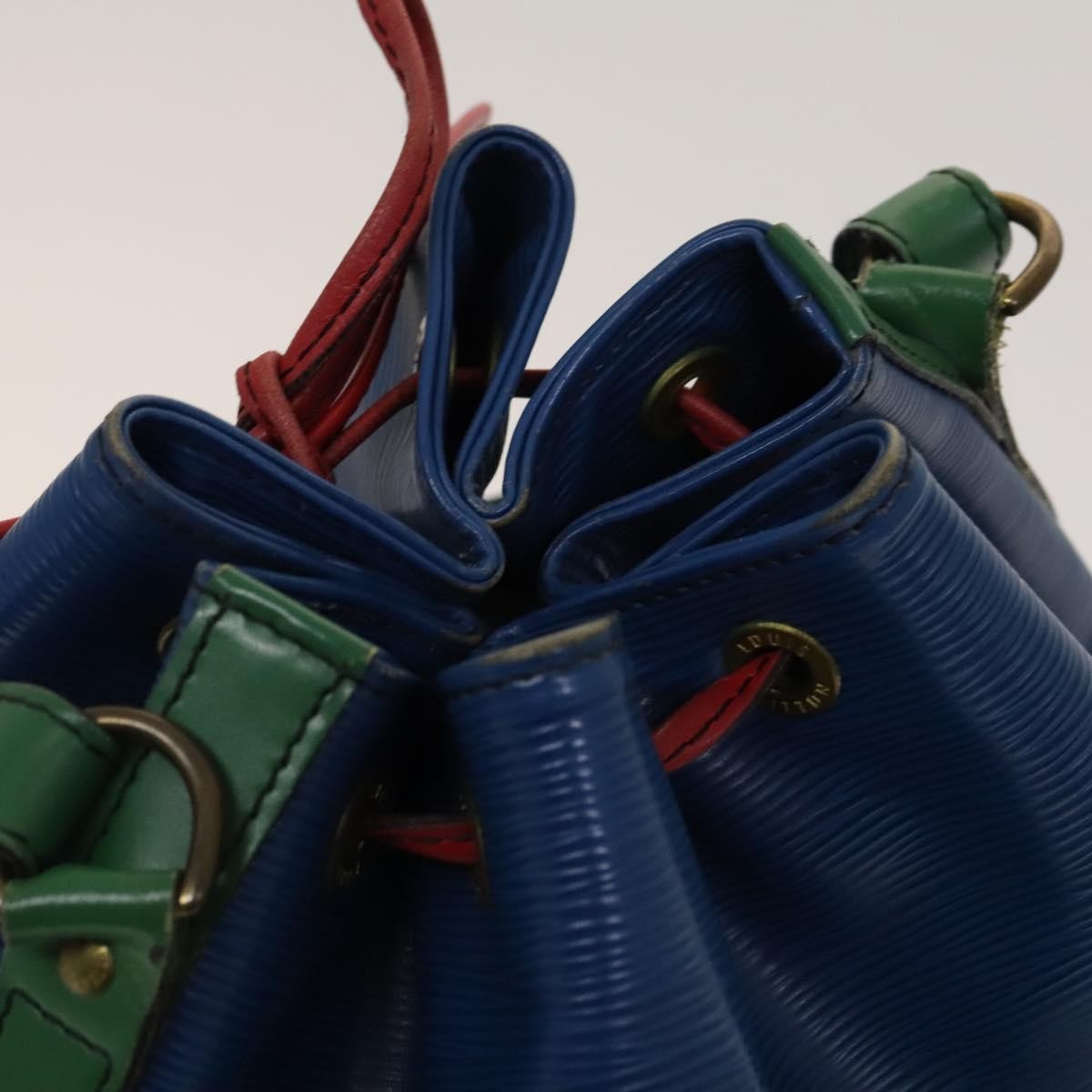 Louis Vuitton Tricolor Noe Handbag Epi Leather Blue Leather Bag