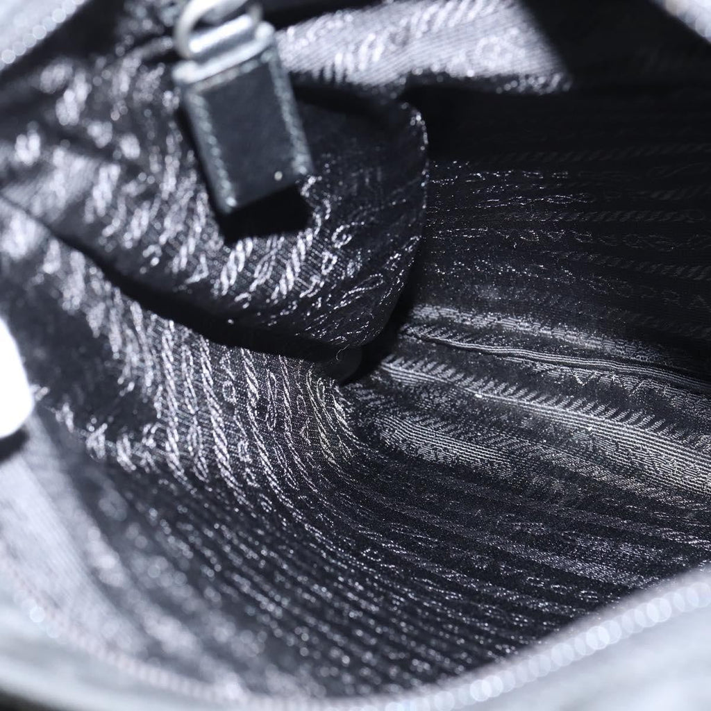 Prada Front Pocket Messenger Bag Tessuto Black Nylon Shoulder Bag Bag
