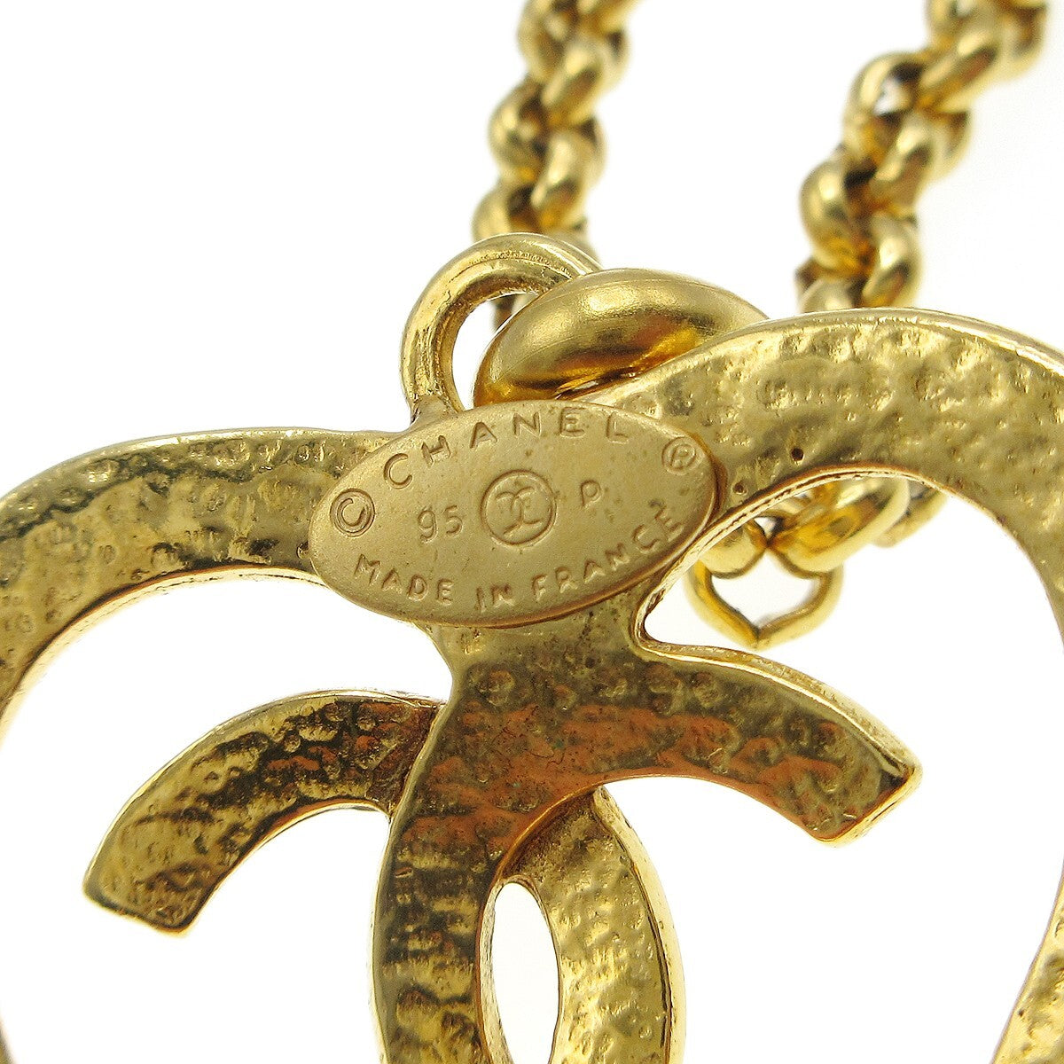 Chanel Cc Heart Pendant Necklace Metal Gold Gold_Plated Necklace Jewelry