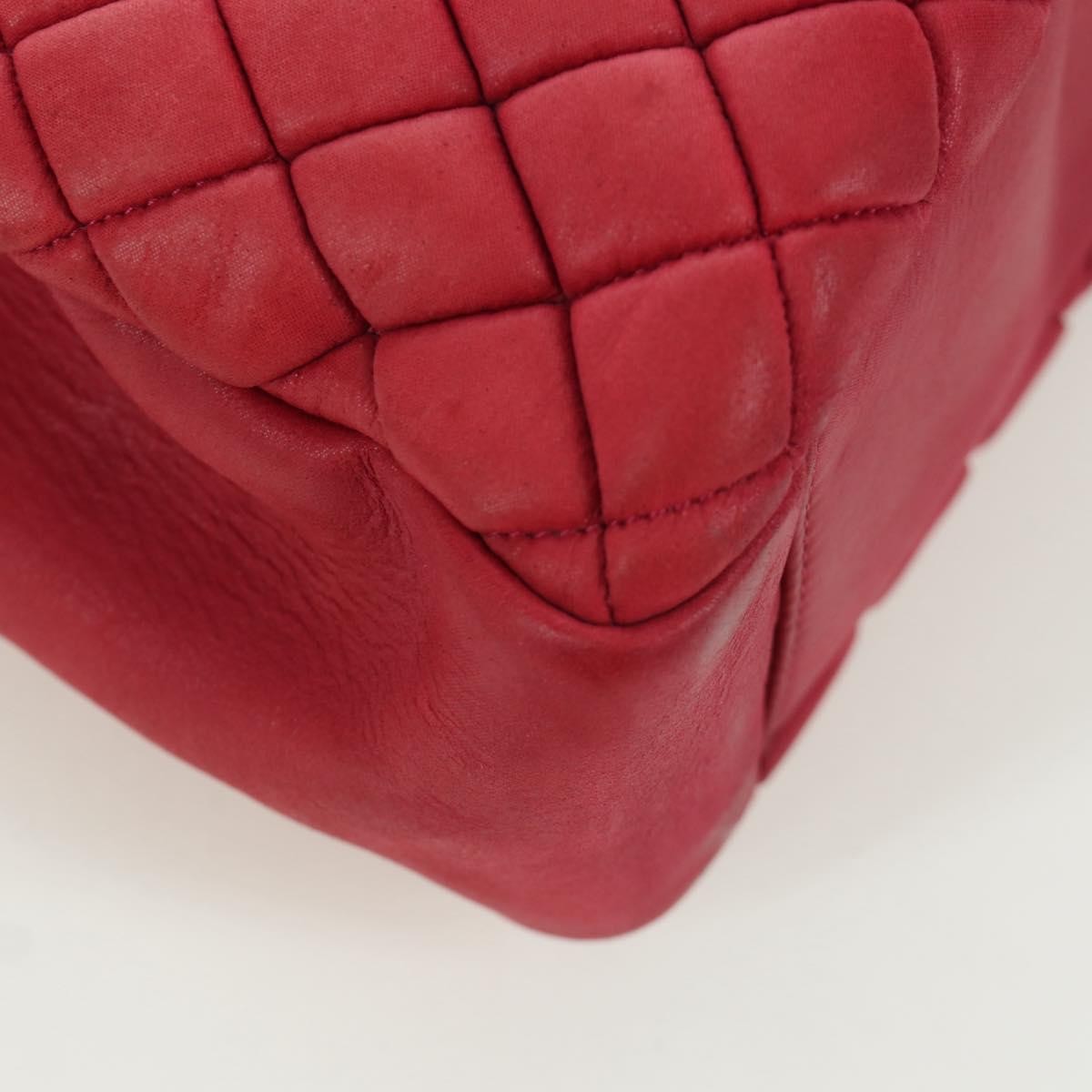 Chanel New Bubble Tote Quilted Calfskin Red Leather Tote Bag Bag
