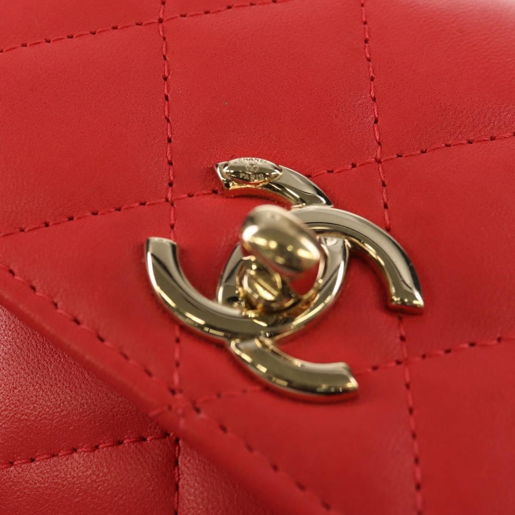 Chanel Trendy Cc Clutch With Chain Quilted Lambskin Red Leather Clutche & Pouche Bag