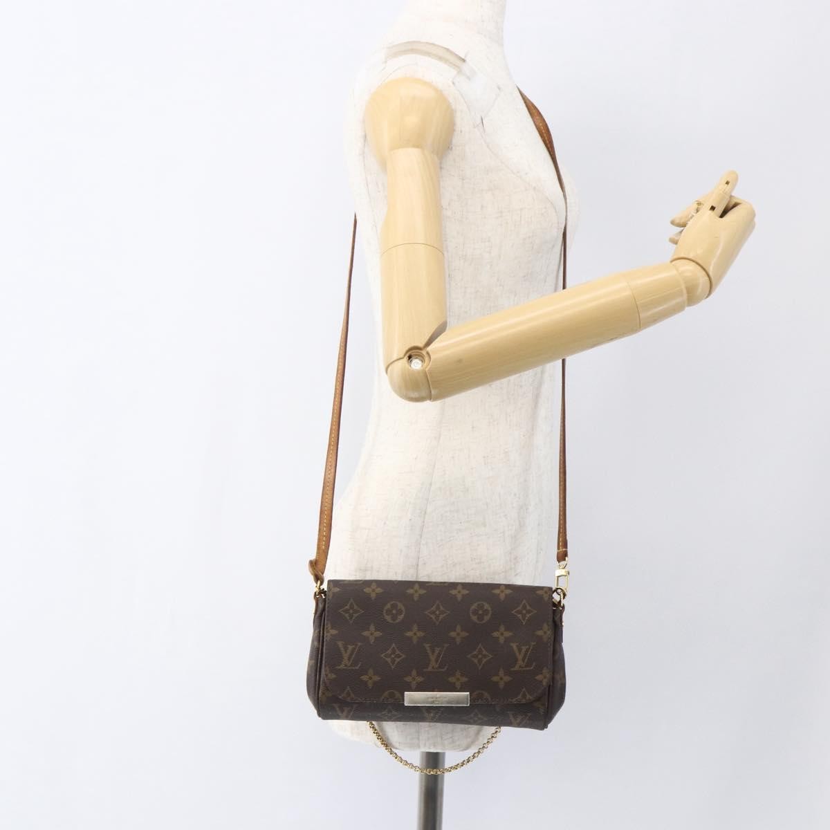 Louis Vuitton Favorite Handbag Monogram Canvas Brown Canvas Shoulder Bag