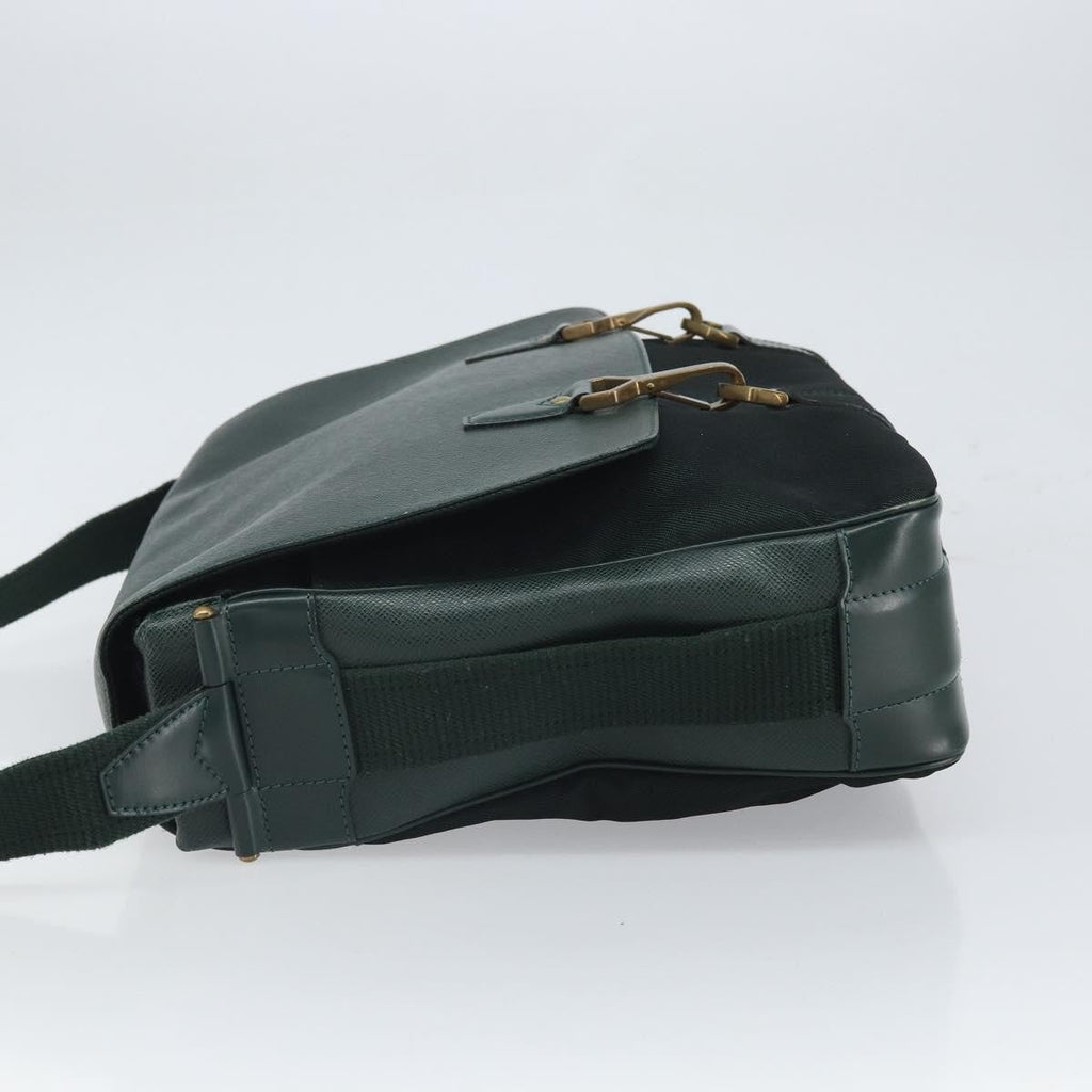 Louis Vuitton Dersou Bag Taiga Leather And Canvas Green Leather Shoulder Bag