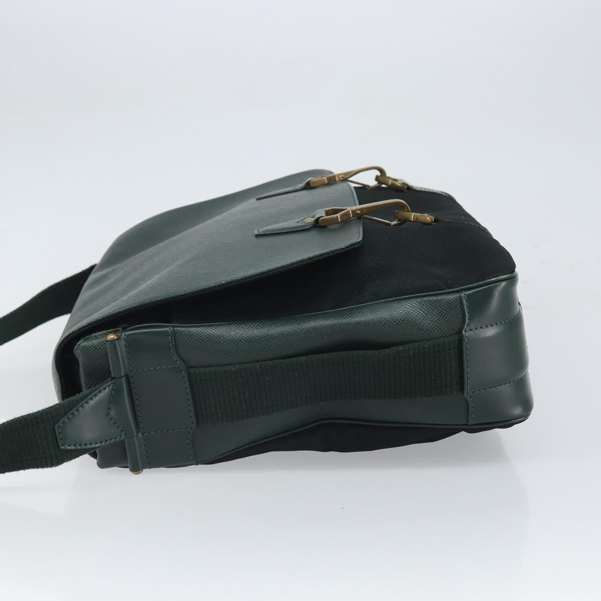 Louis Vuitton Dersou Bag Taiga Leather And Canvas Green Leather Shoulder Bag