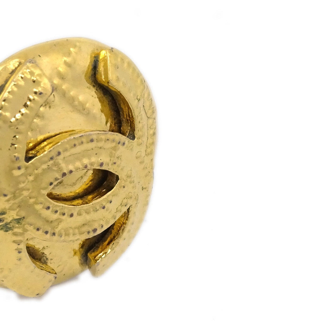 Chanel Vintage Cc Round Clip-On Earrings Metal Gold Gold_Plated Earrings Jewelry