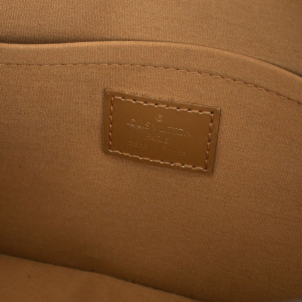 Louis Vuitton Mat Shelton Handbag Monogram Vernis Beige Leather Handbag