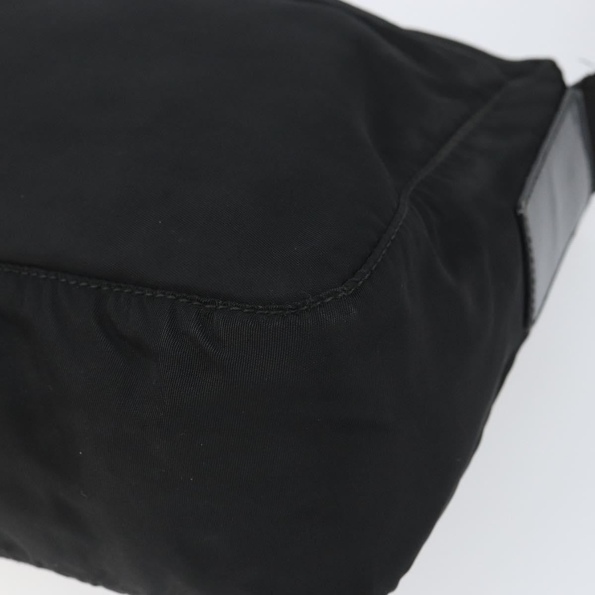 Prada Front Zip Messenger Bag Tessuto Black Nylon Shoulder Bag Bag