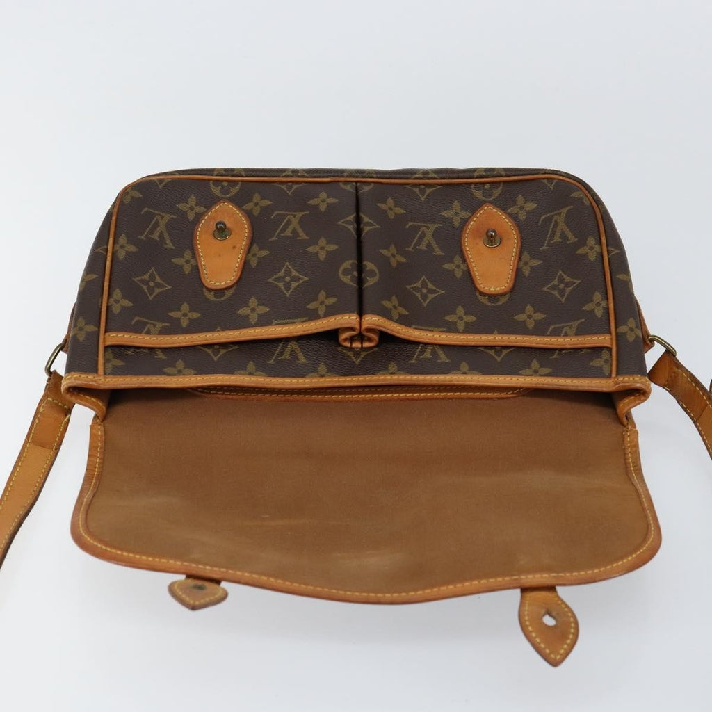 Louis Vuitton Sac Gibeciere Messenger Bag Monogram Canvas Brown Canvas Shoulder Bag