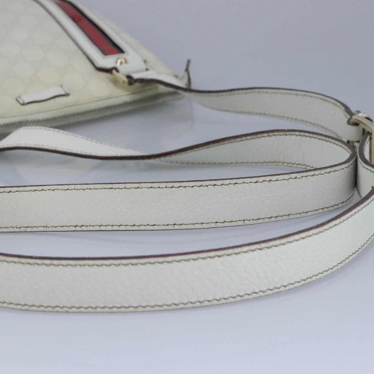 Gucci Sherry Line Shoulder Bag Canvas White Pvc Shoulder Bag Bag (Pre-Owned)