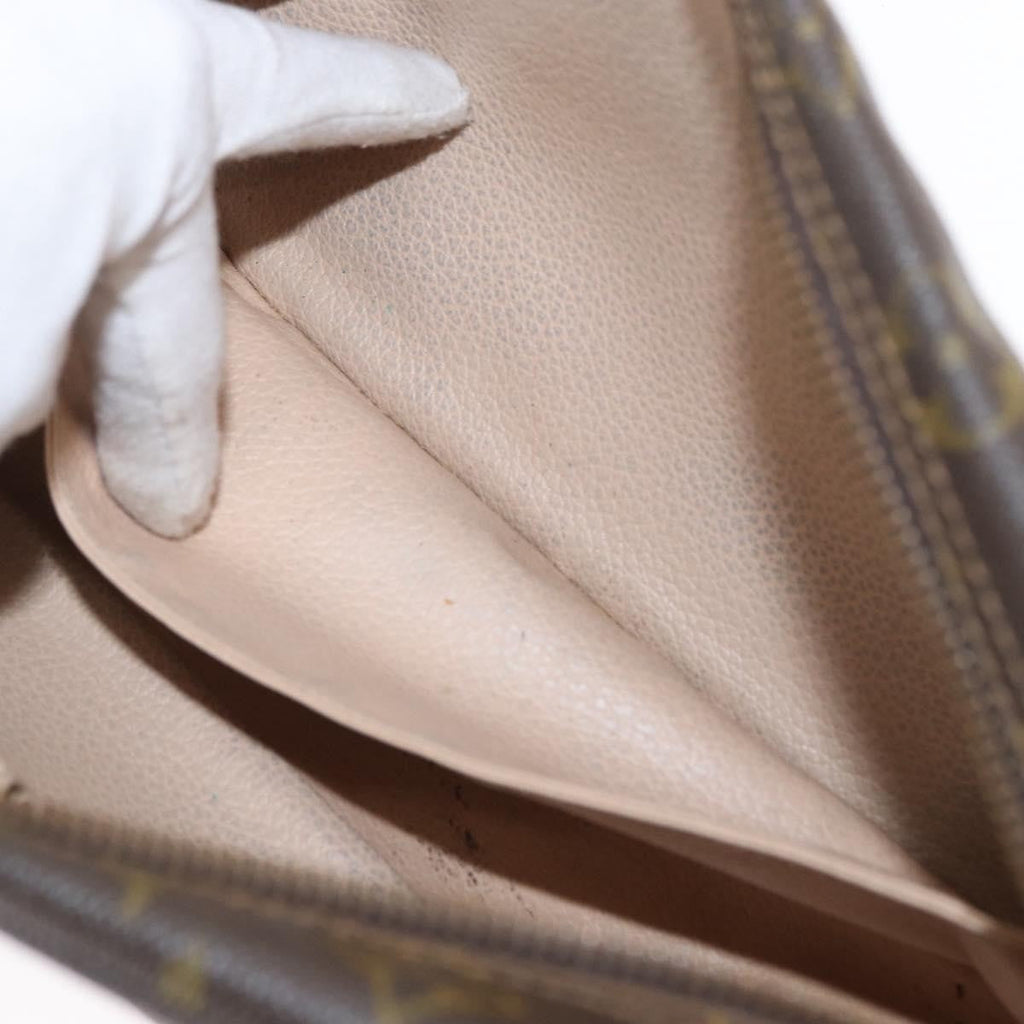 Louis Vuitton Trousse Toilette Monogram Canvas Brown Canvas Clutche & Pouche Bag