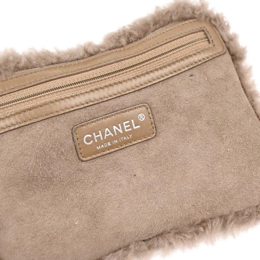 Chanel Vintage Embroidered Cc Chain Tote Quilted Suede And Shearling Brown Suede Tote Bag Bag