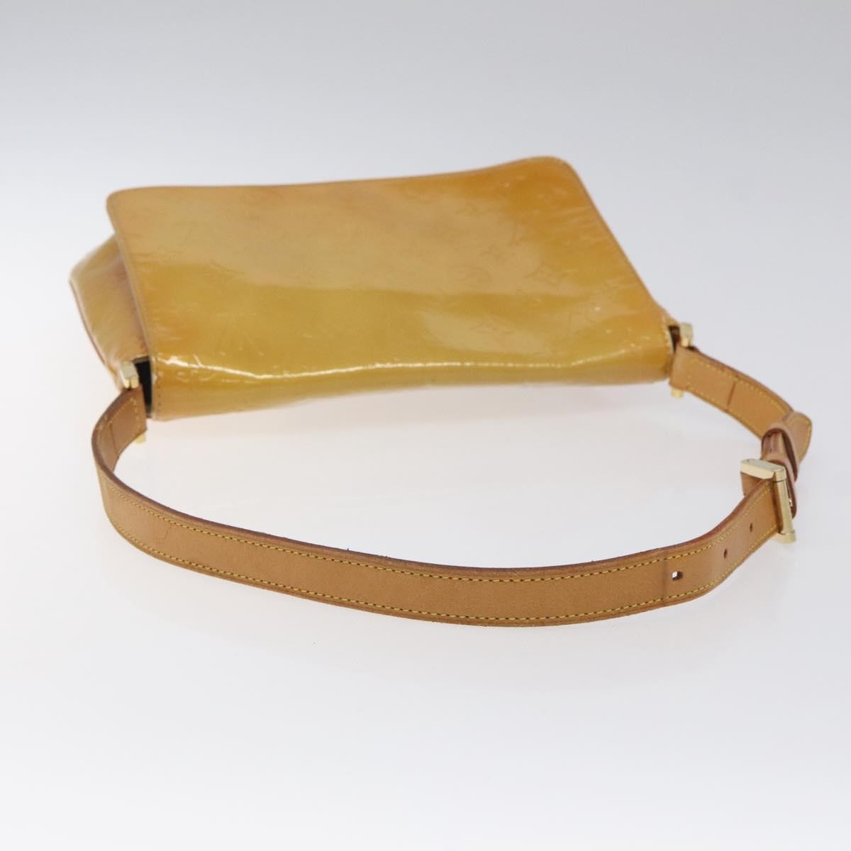 Louis Vuitton Thompson Street Handbag Monogram Vernis Beige Patent_Leather Bag