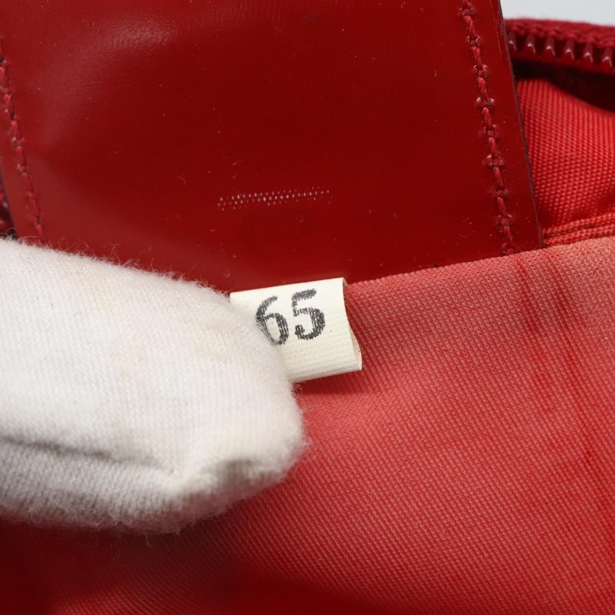 Prada Zip Top Messenger Bag Tessuto Red Nylon Shoulder Bag Bag