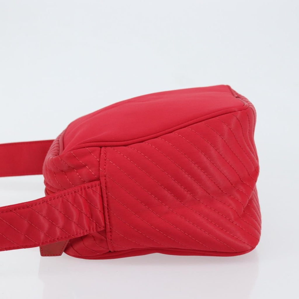 Saint Laurent Vintage Shoulder Bag Nylon Red Nylon Shoulder Bag Bag (Pre-Owned)